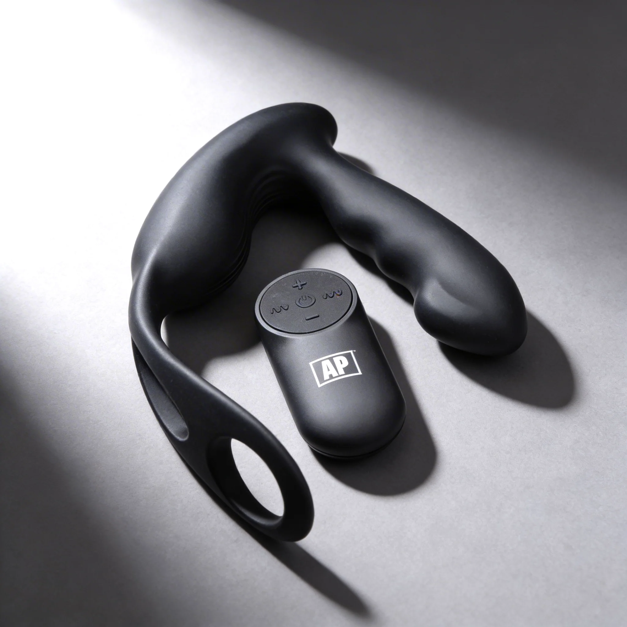7X P-Strap Milking and Vibrating Prostate Stimulator with Cock and Ball Harness - Image 3