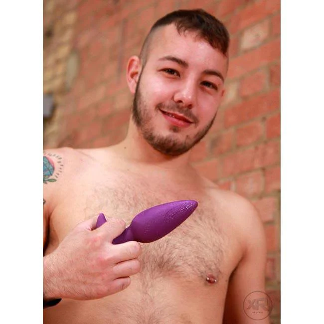 Aria Vibrating Silicone Butt Plug - Image 4