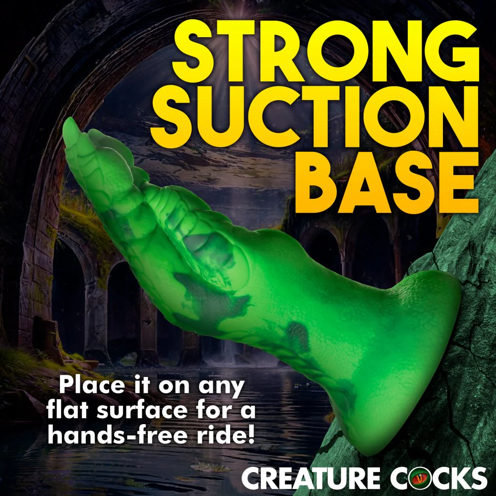 Raptor Claw Fisting Silicone Dildo - Image 7