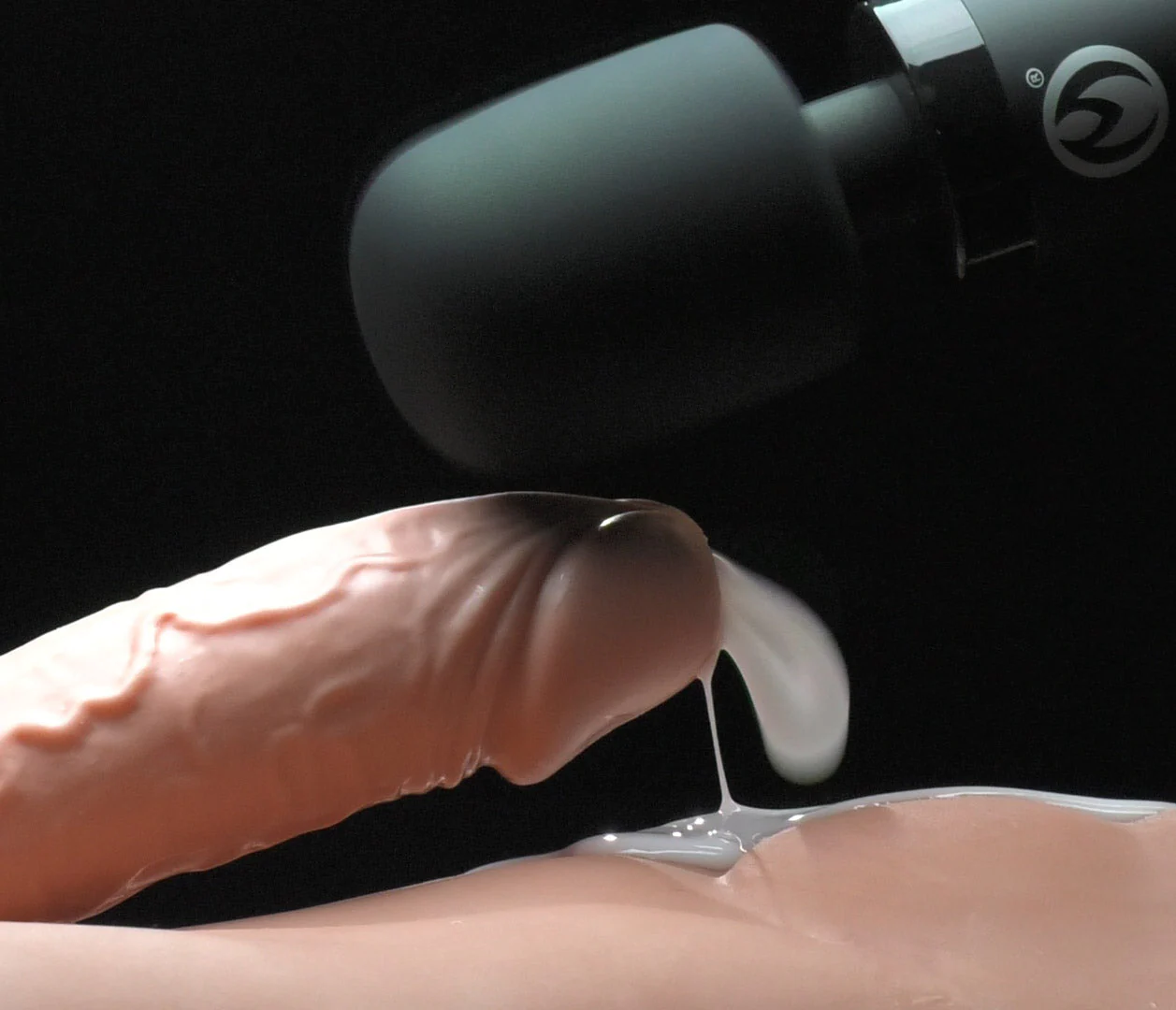 Thunderstick Pro Silicone Wand Massager - Image 3